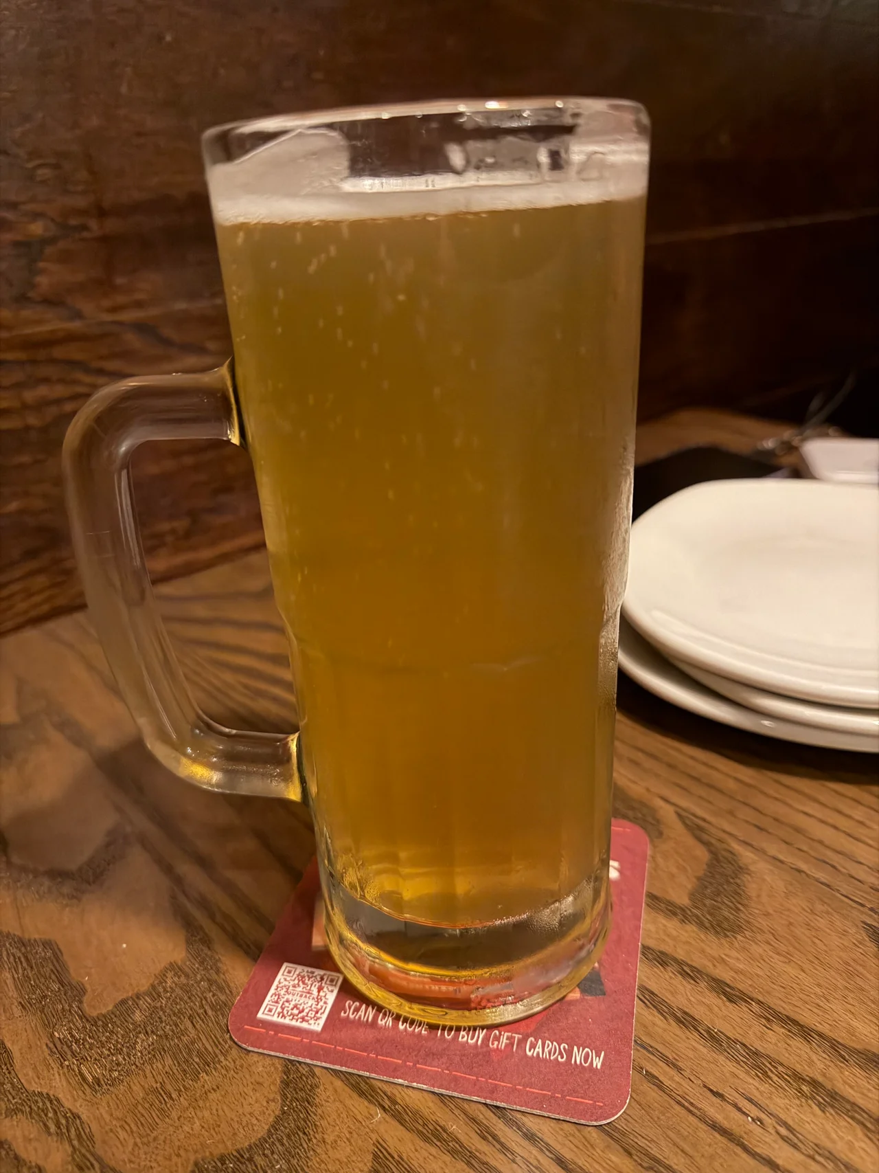 黄金色の輝き、至福の一杯