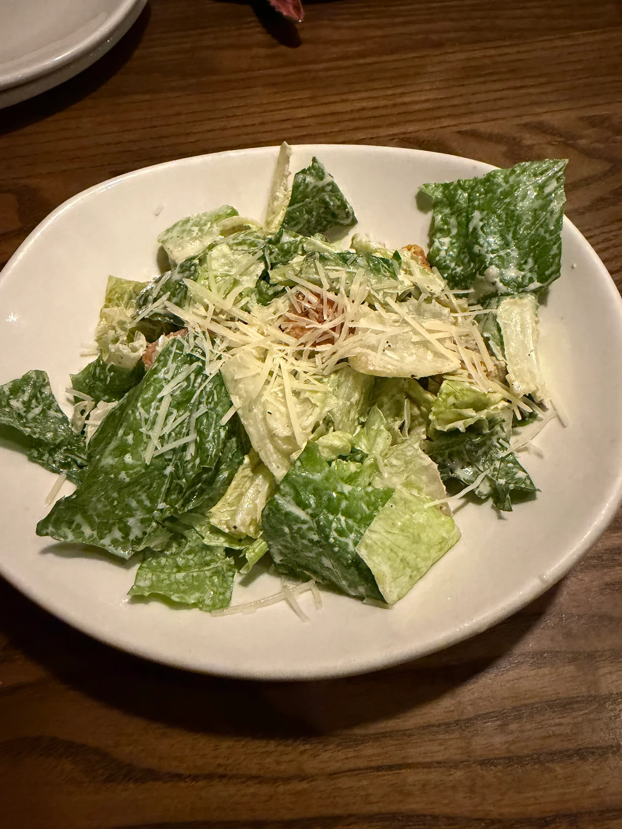 新鮮野菜と自家製ドレッシングのハーモニー